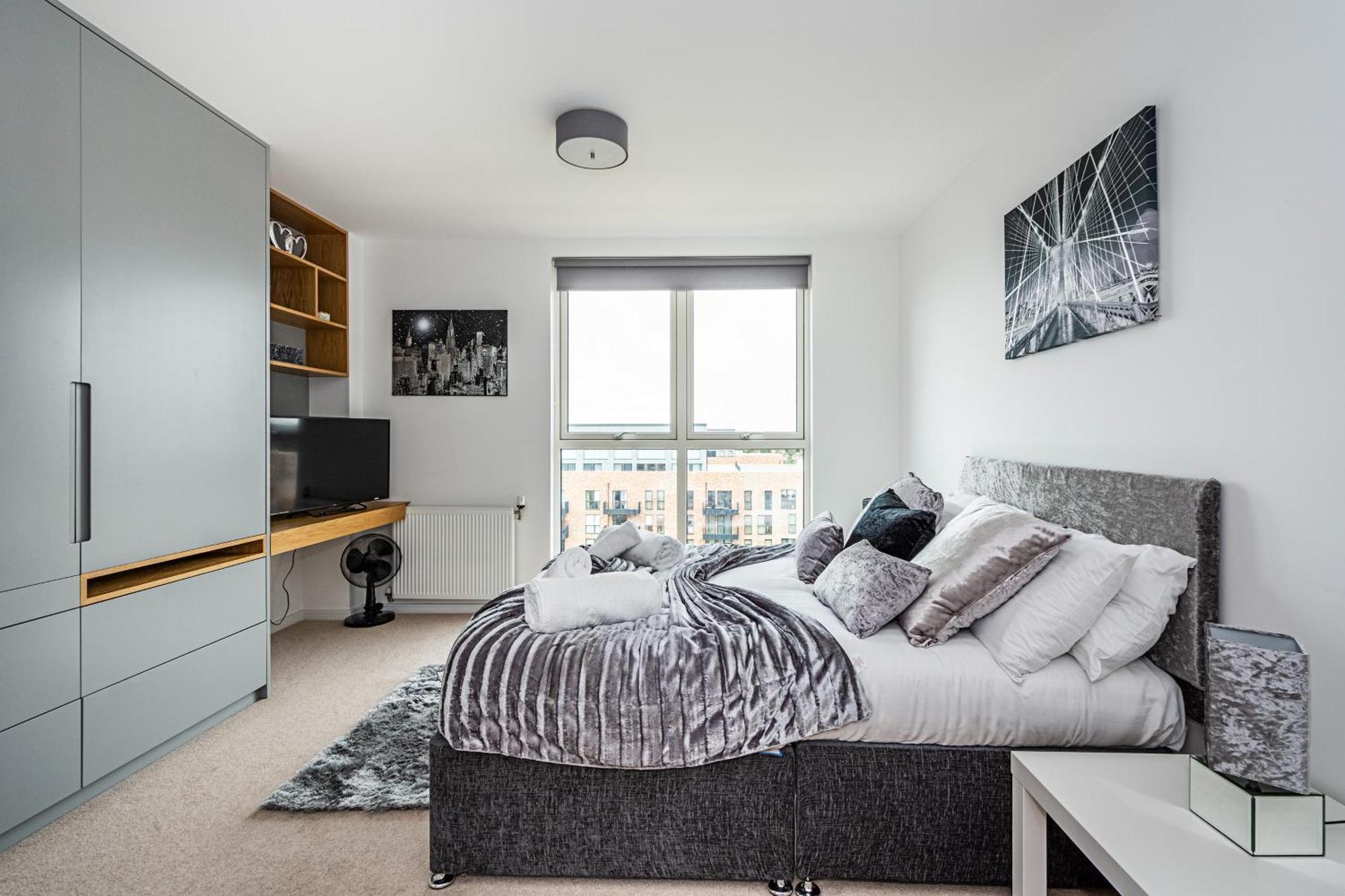 Apartmán Chiswick Park 3 Bed 3 Bath West London - Parking Exteriér fotografie